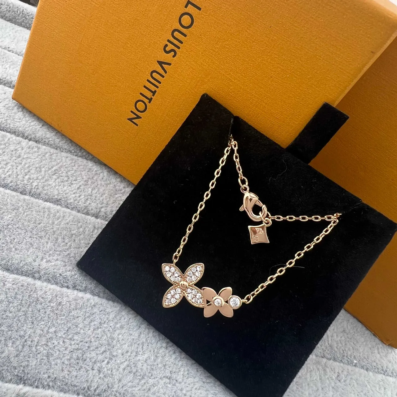 Louis Vuitton Flower Motif Silver Pavé Floral Necklace 6