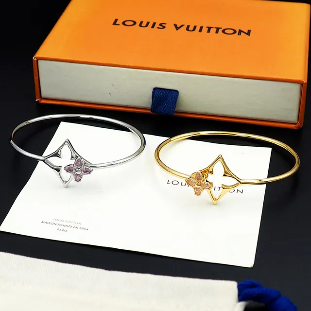 Louis Vuitton Flowergram Strass dorado rosa cuatrohojas cortado motivo de flor pulsera 2
