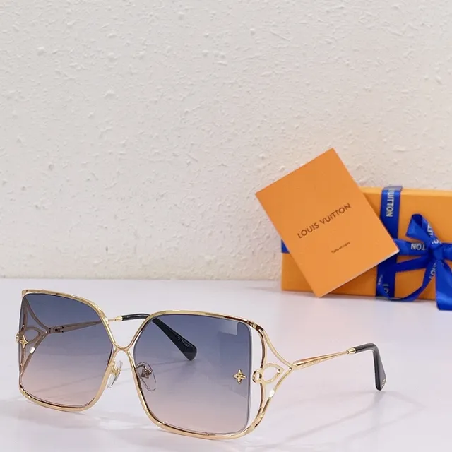 Louis Vuitton Geometric Gold Frame Gradient Green Sunglasses 5