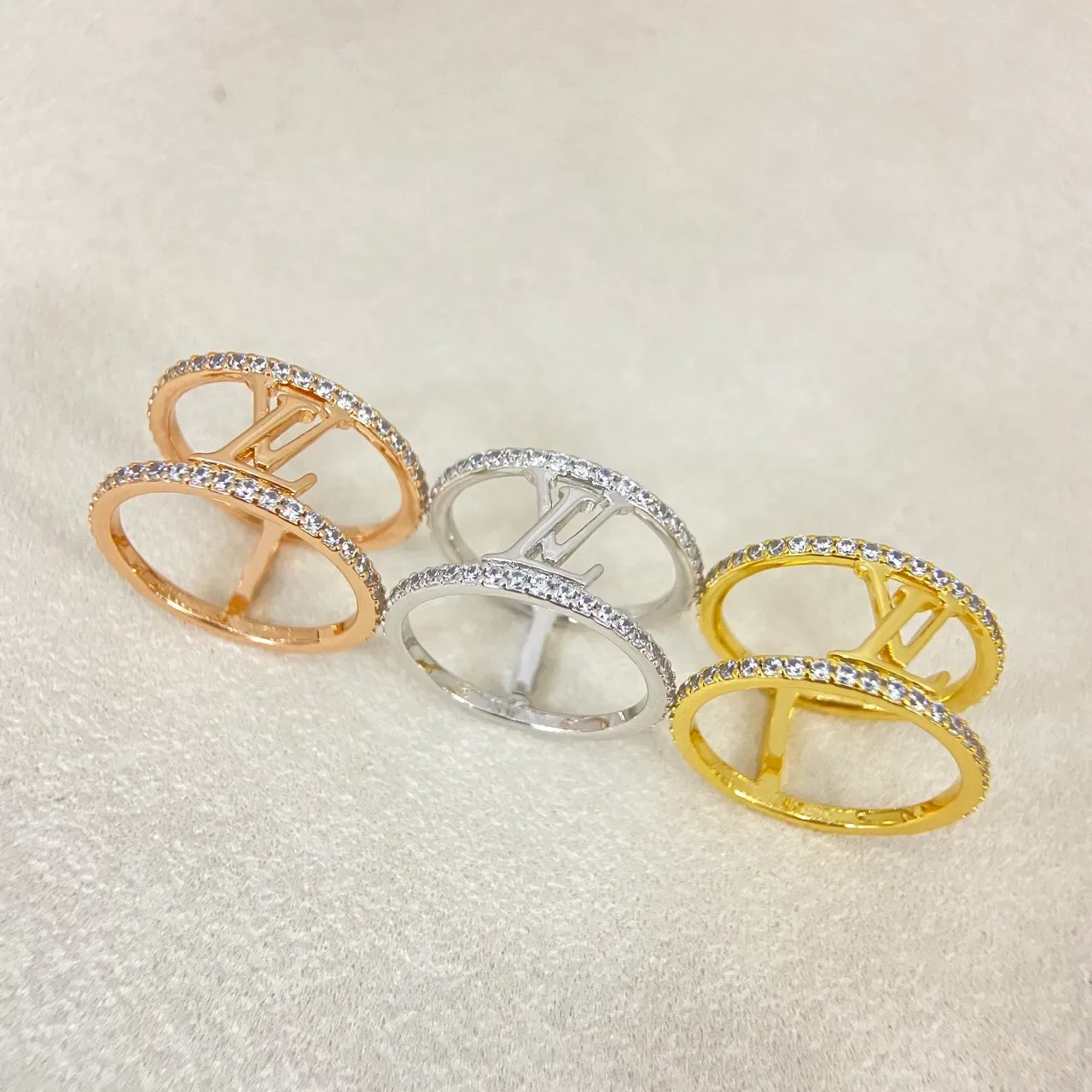 Louis Vuitton Gold Silver Double-Band Pavé Crystal Ring 2