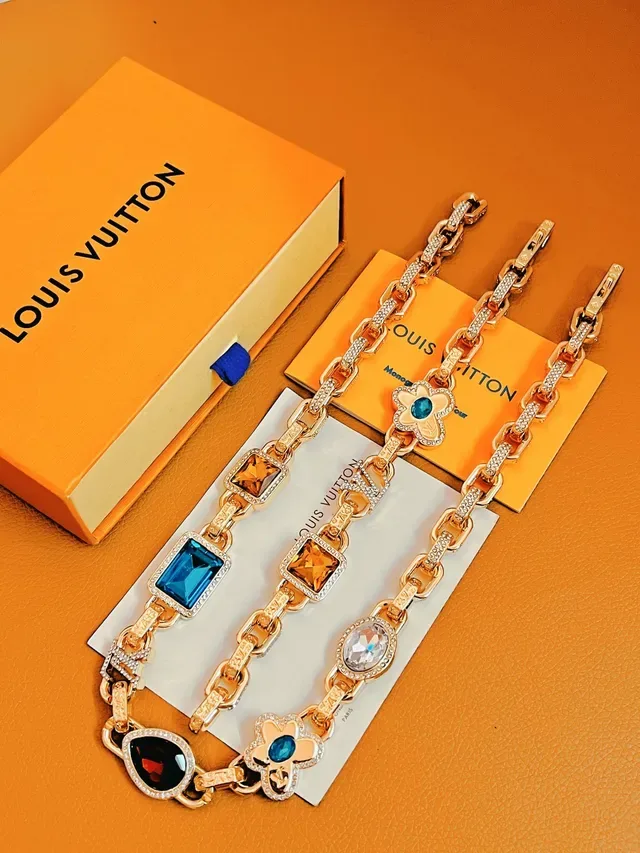 Louis Vuitton Bracelet chaîne maillons dorés pavé de cristaux multiples 4