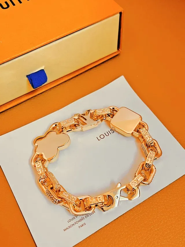 Louis Vuitton Bracelet chaîne maillons dorés pavé de cristaux multiples 5