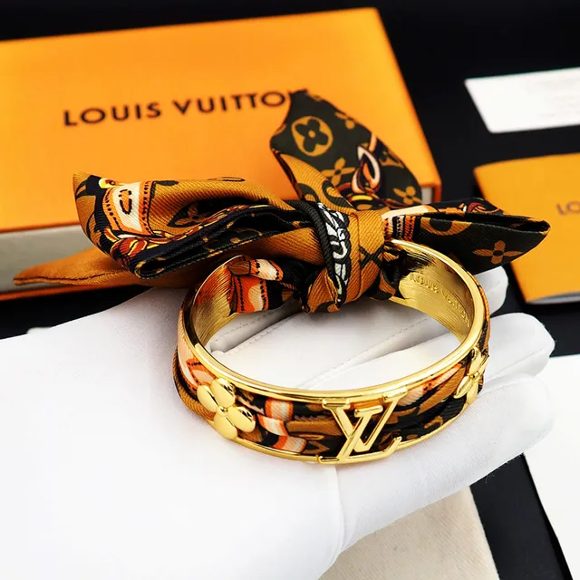 Louis Vuitton Gold-Tone Silk Scarf-Wrapped Monogram Bracelet 7