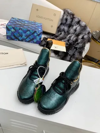 Louis Vuitton Green Black Metallic Monogram Leather Gold-Trimmed Collar Chunky Sneakers 6