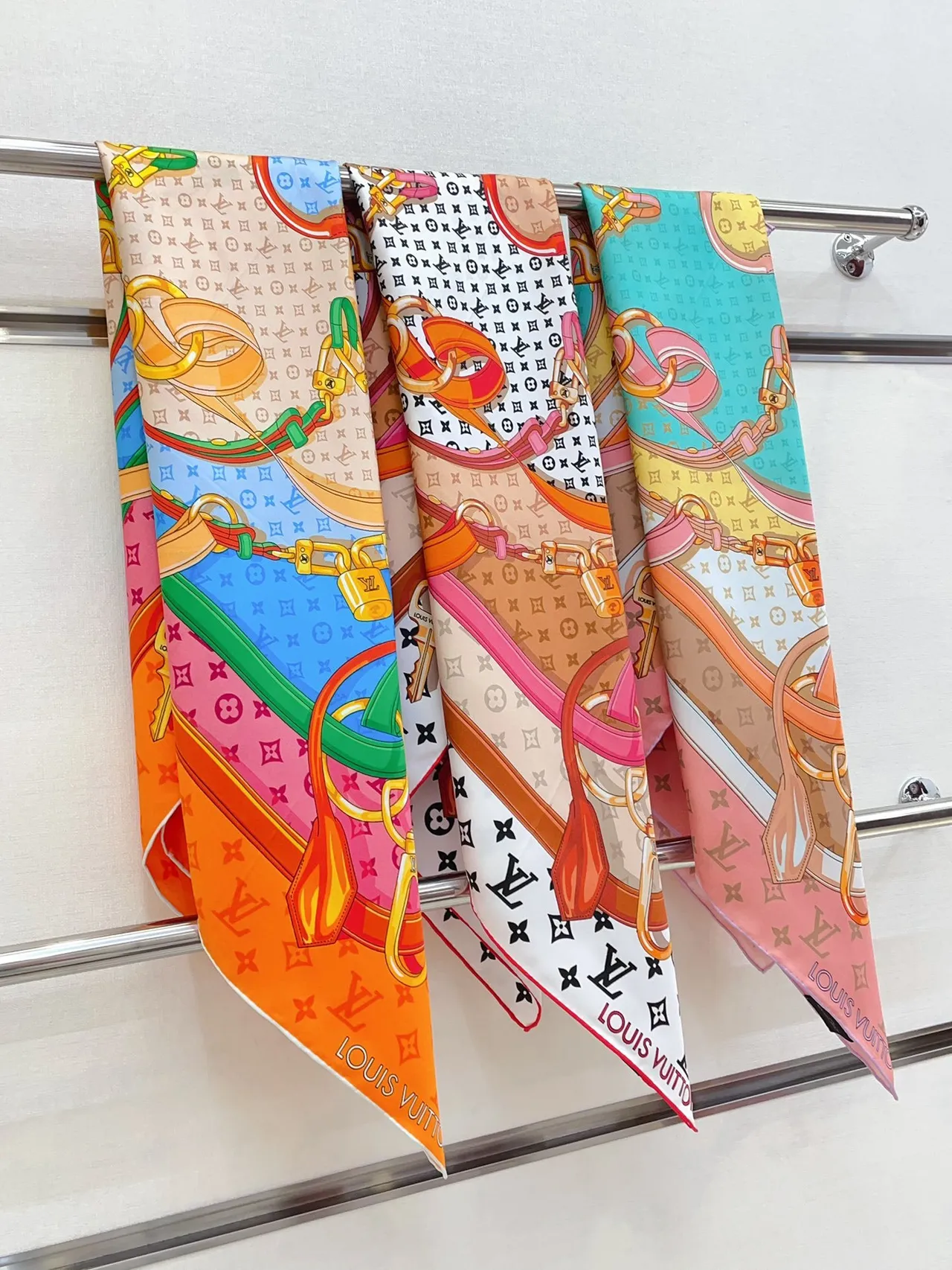 Louis Vuitton Hardware Motif Multicolor Silk Scarf 4