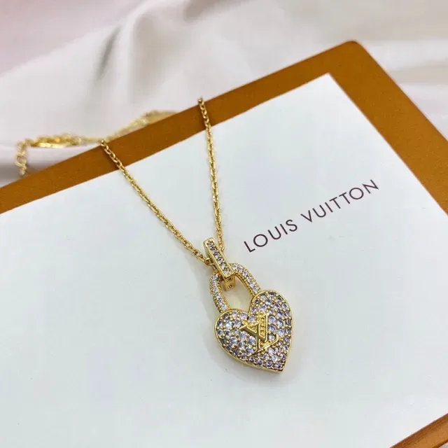 Louis Vuitton Heart Padlock Pavé Crystal Gold-Tone Necklace 6
