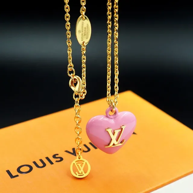 Louis Vuitton Heart Pendant Pink Gold Curb Chain Enamel Necklace 3