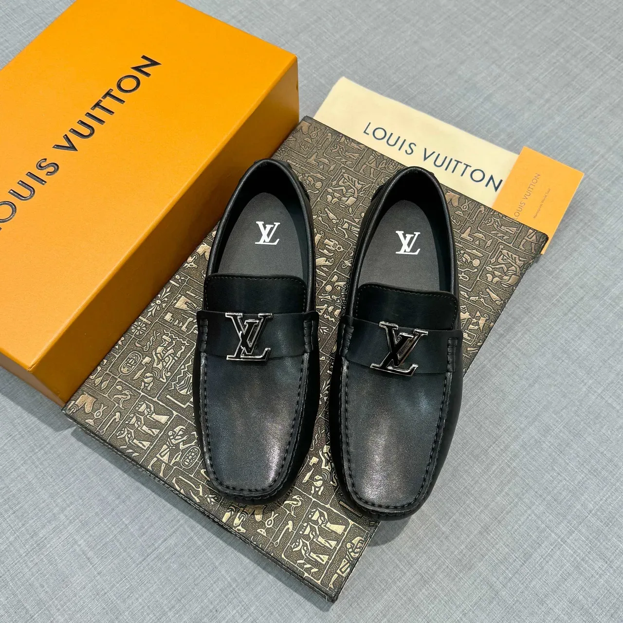 Louis Vuitton Loafer Noir Argent Cuir Metal LV Buckle 6