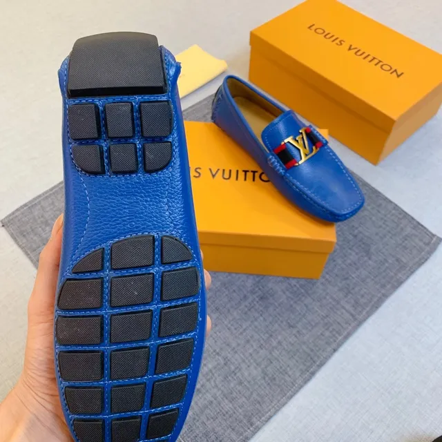 Louis Vuitton Mocassim Azul Dourado Couro Superior LV Monograma Fivela Mocassim 2