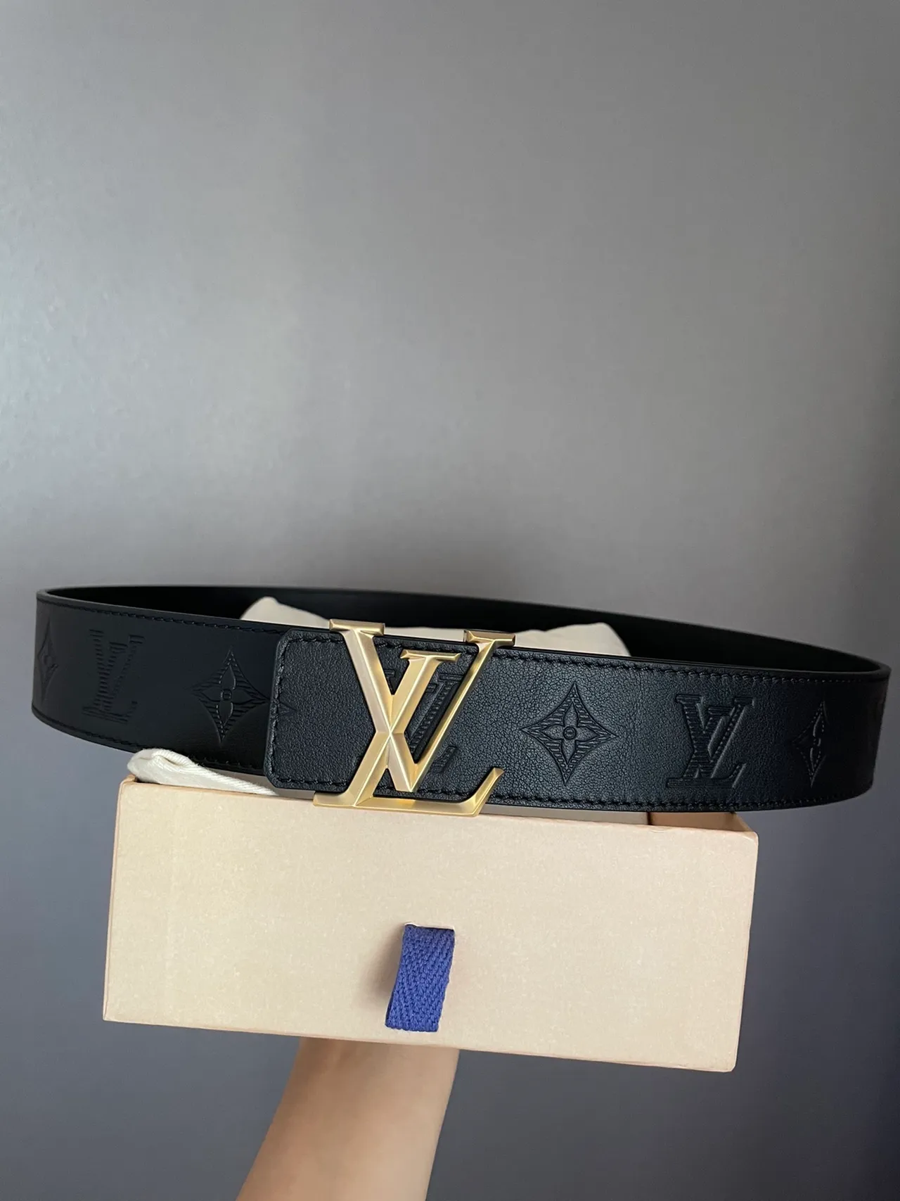 Louis Vuitton LV Initiales Black Gold Embossed Monogram Hardware Leather Belt 8