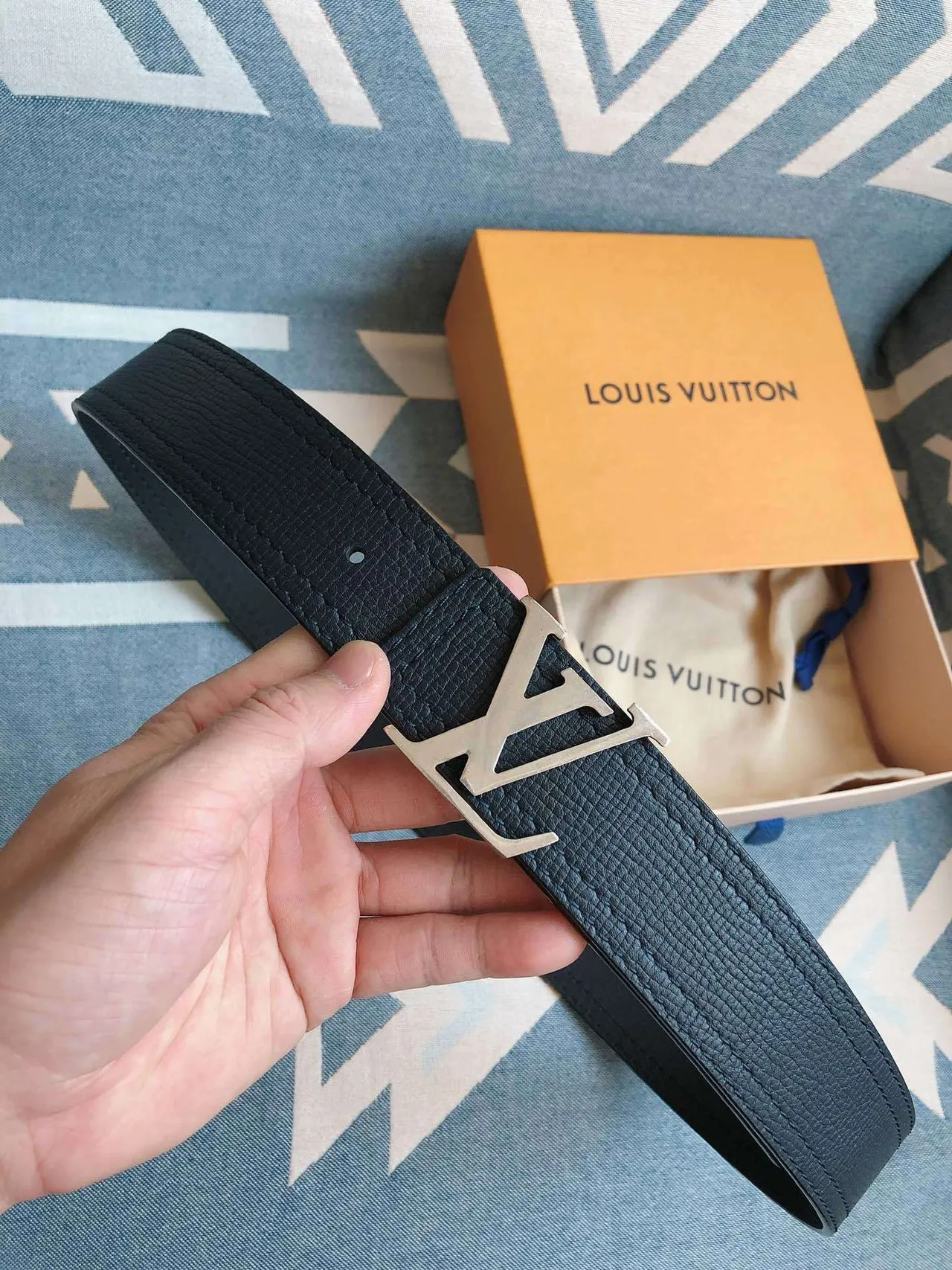 Louis Vuitton LV Initiales Blue Textured Leather Belt 3