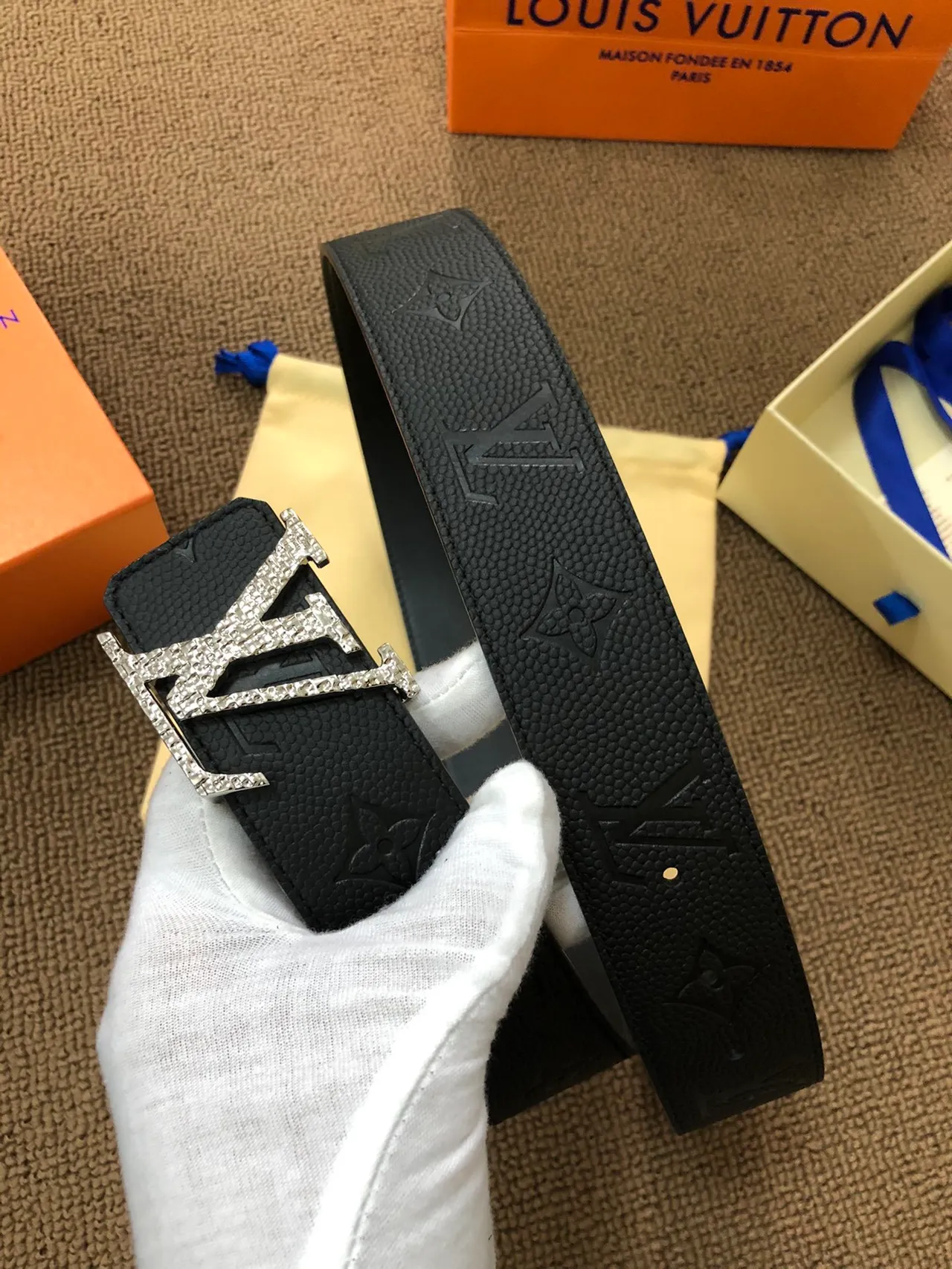 Louis Vuitton LV Initiales Crystal-Embellished Black Leather Belt 6