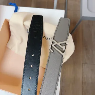 Louis Vuitton LV Initiales Gray and Black Leather Belt
