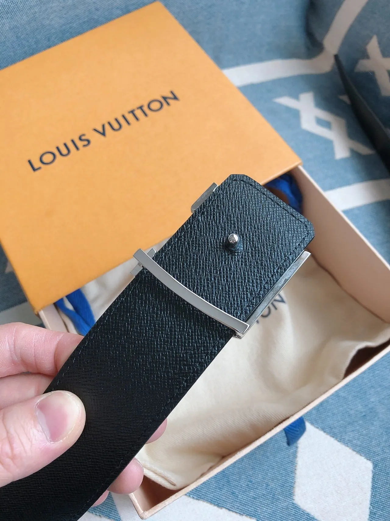 Louis Vuitton LV Initiales Monogram Leather Belt 2