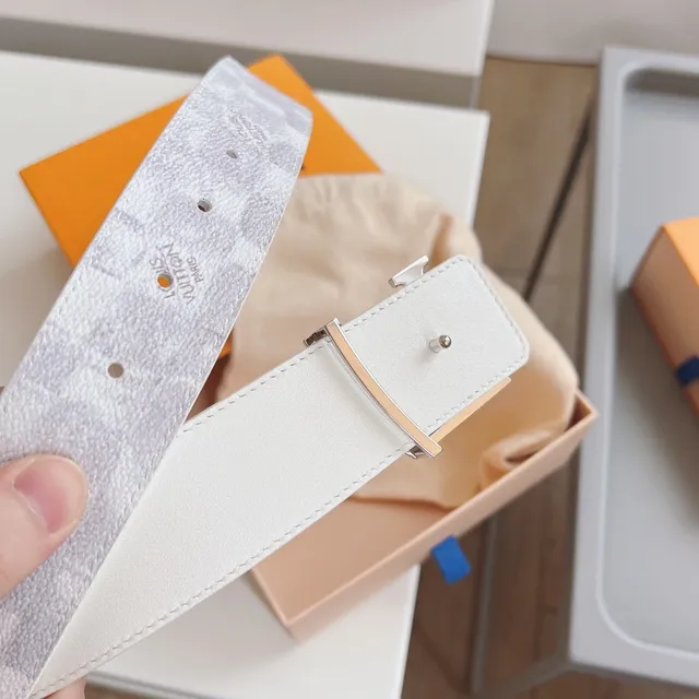 Louis Vuitton LV Initiales White and Monogram Leather Belt 4