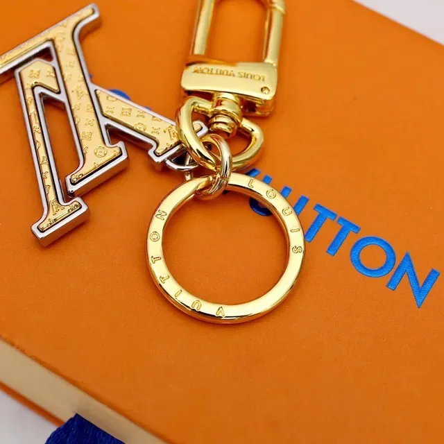 Louis Vuitton LV Logo Gold Silver Metallic Two-Tone Monogram-Engraved Crossbody Bag 9