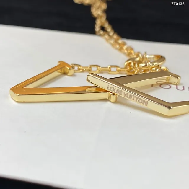 Louis Vuitton LV Monogram Gold-Tone Chain Necklace 2