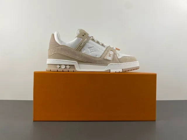 Louis Vuitton LV Trainer Beige White Layered Monogram Leather Textile Overlays Lifestyle Sneakers 14