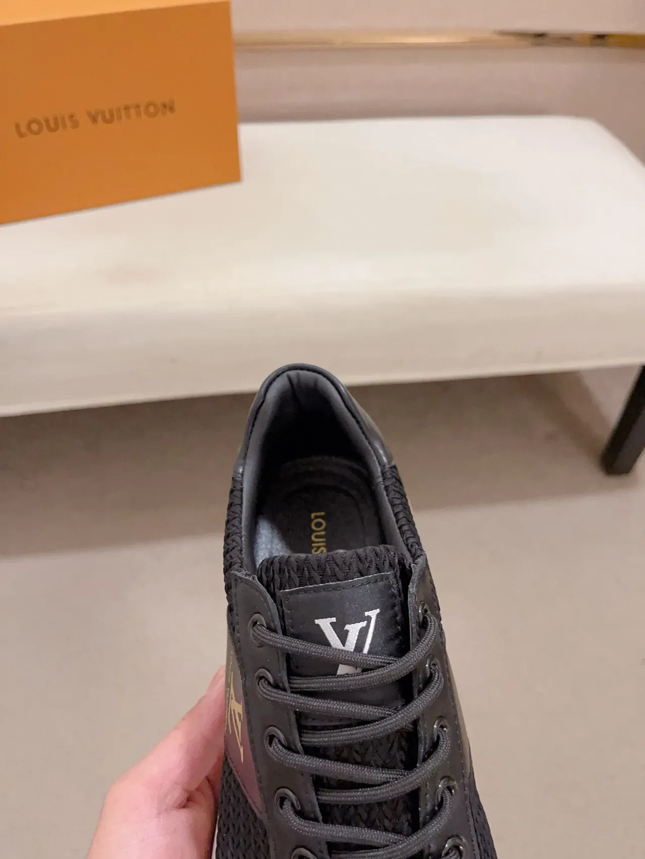 Louis Vuitton LV Trainer কালো বেইজ কিনিট উপরের চামড়া সাইড প্যানেল লাইফস্টাইল স্নিকার 6
