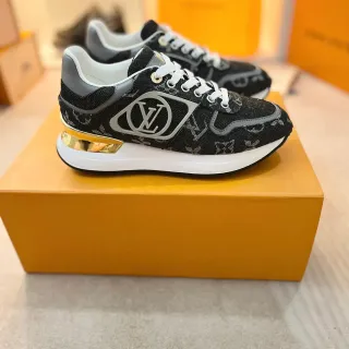 Louis Vuitton LV Trainer Black Gold Monogrammed Canvas Upper Metallic Logo Plaque Lifestyle Sneakers