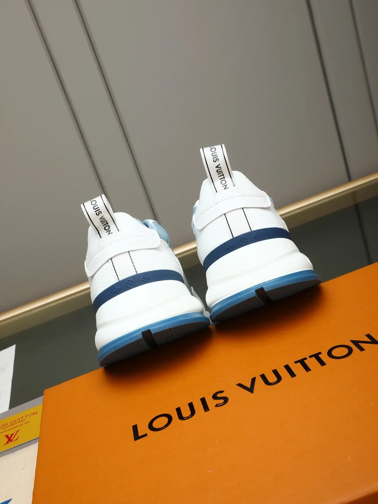 Louis Vuitton LV Trainer Blue White Oversized Monogram Logo Layered Mesh And Leather Upper Lifestyle Sneakers 3
