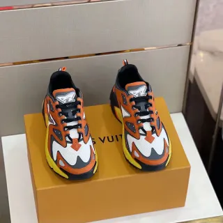 لويس فيتون LV Trainer حذاء رياضي أورانج أبيض بنمط طبقات علوية متعددة متأثر بنمط اللهب