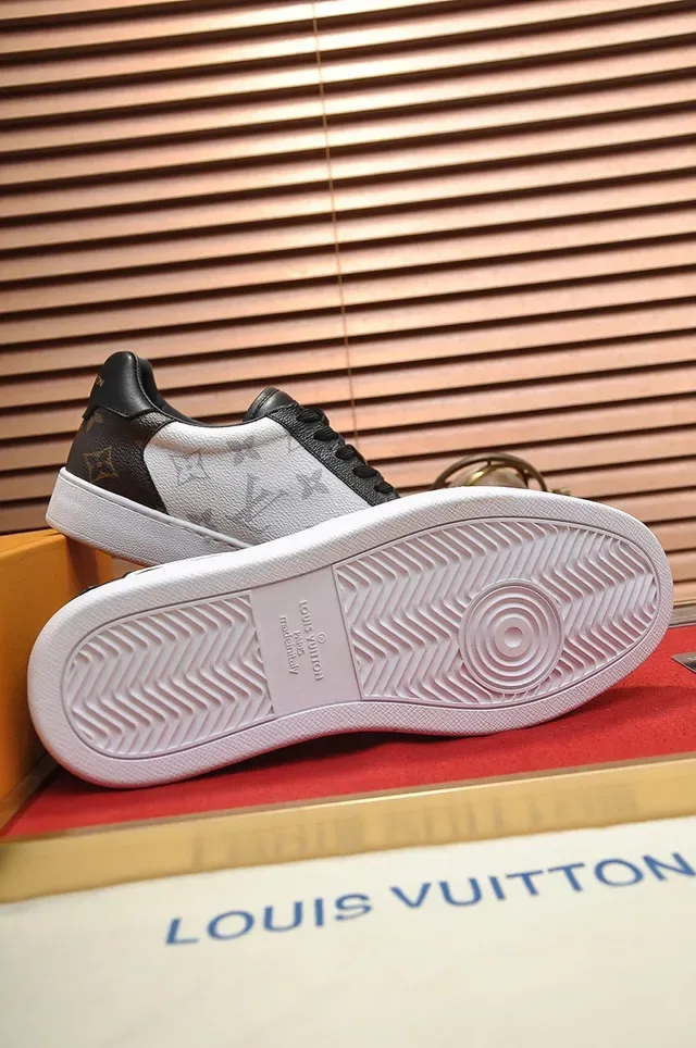 লুইস ভিটন LV Trainer সাদা কালো মনোগ্রাম ক্যানভাস লেদার অ্যাকসেন্ট লাইফস্টাইল স্নিকার্স 4