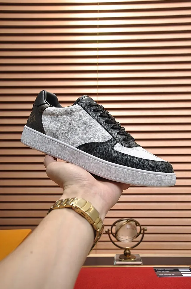 লুইস ভিটন LV Trainer সাদা কালো মনোগ্রাম ক্যানভাস লেদার অ্যাকসেন্ট লাইফস্টাইল স্নিকার্স 8