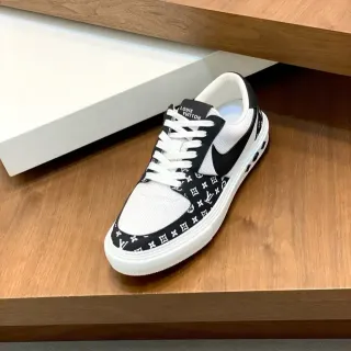 Louis Vuitton LV Trainer White Black Monogramado Panel Lateral Upper de Malla Sneakers Lifestyle