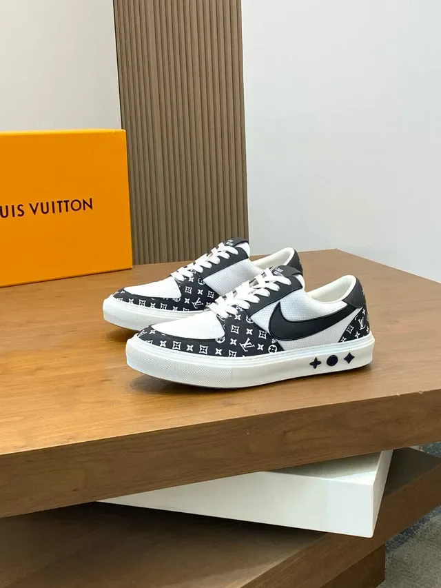 Louis Vuitton LV Trainer White Black Monogrammed Side Panel Mesh Upper Lifestyle Sneakers 7