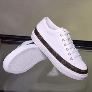 Louis Vuitton LV Trainer Zapatillas Lifestyle Blanco y Marrón Low-Top de Cuero Superior