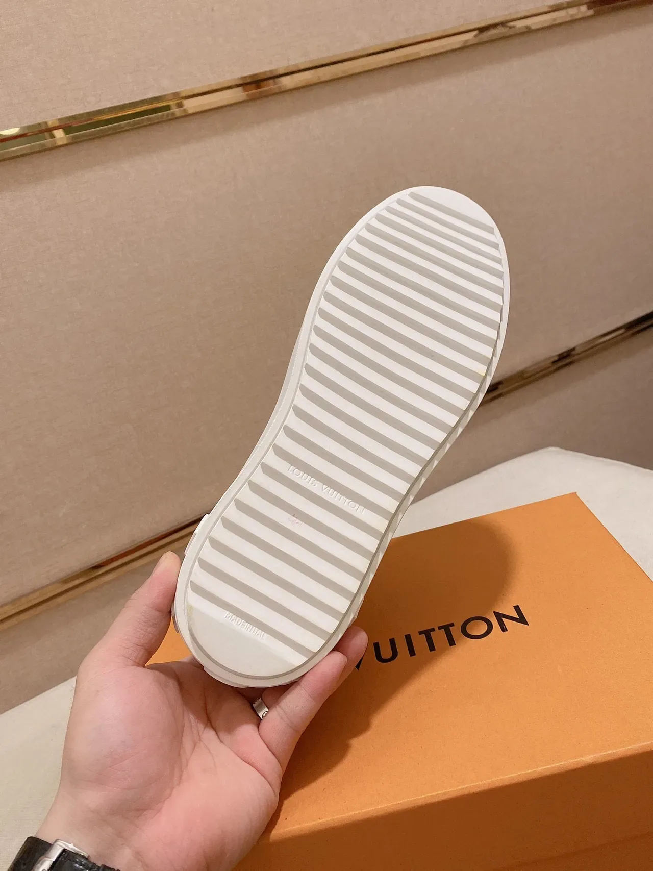 Louis Vuitton LV Trainer White Gray Leather Toe Cap Croc-Embossed Side Panel Lifestyle Sneakers 2
