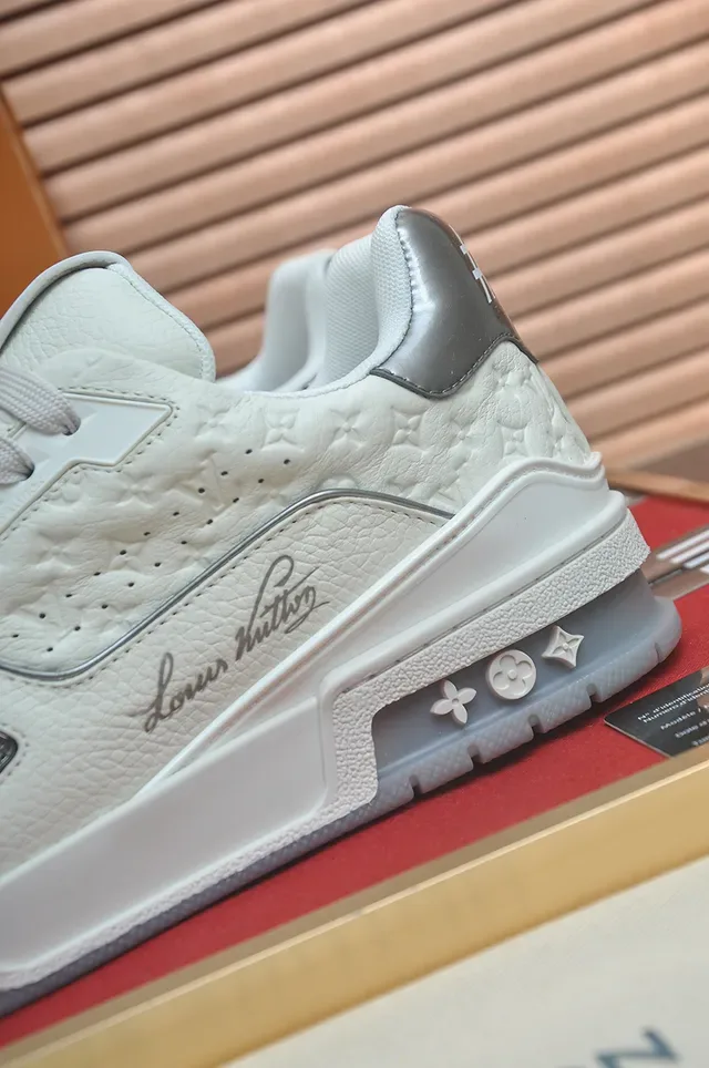 Louis Vuitton LV Trainer White Gray Structured Midsole Cursive Logo Detail Lifestyle Sneakers 2