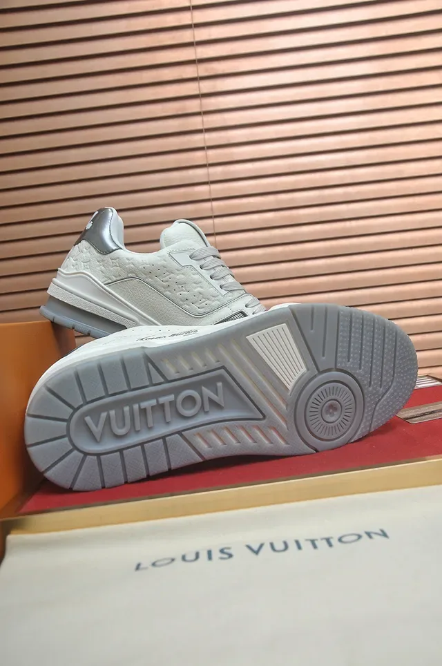 Louis Vuitton LV Trainer White Gray Structured Midsole Cursive Logo Detail Lifestyle Sneakers 3