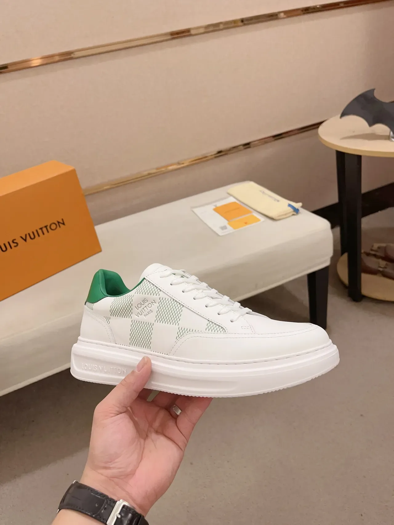 Louis Vuitton LV Trainer সাদা সবুজ লো-টপ লেদার আপার লाइফস্টাইল স্নিকার 4