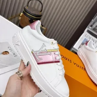 Louis Vuitton LV Trainer Zapatillas Lifestyle Blancas y Rosas de Cuero con Suela de Plataforma
