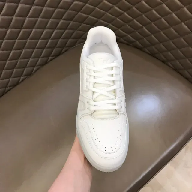 Louis Vuitton LV Trainer Sneakers Lifestyle Blanc Transparent Semelle Translucide Low-Top 5
