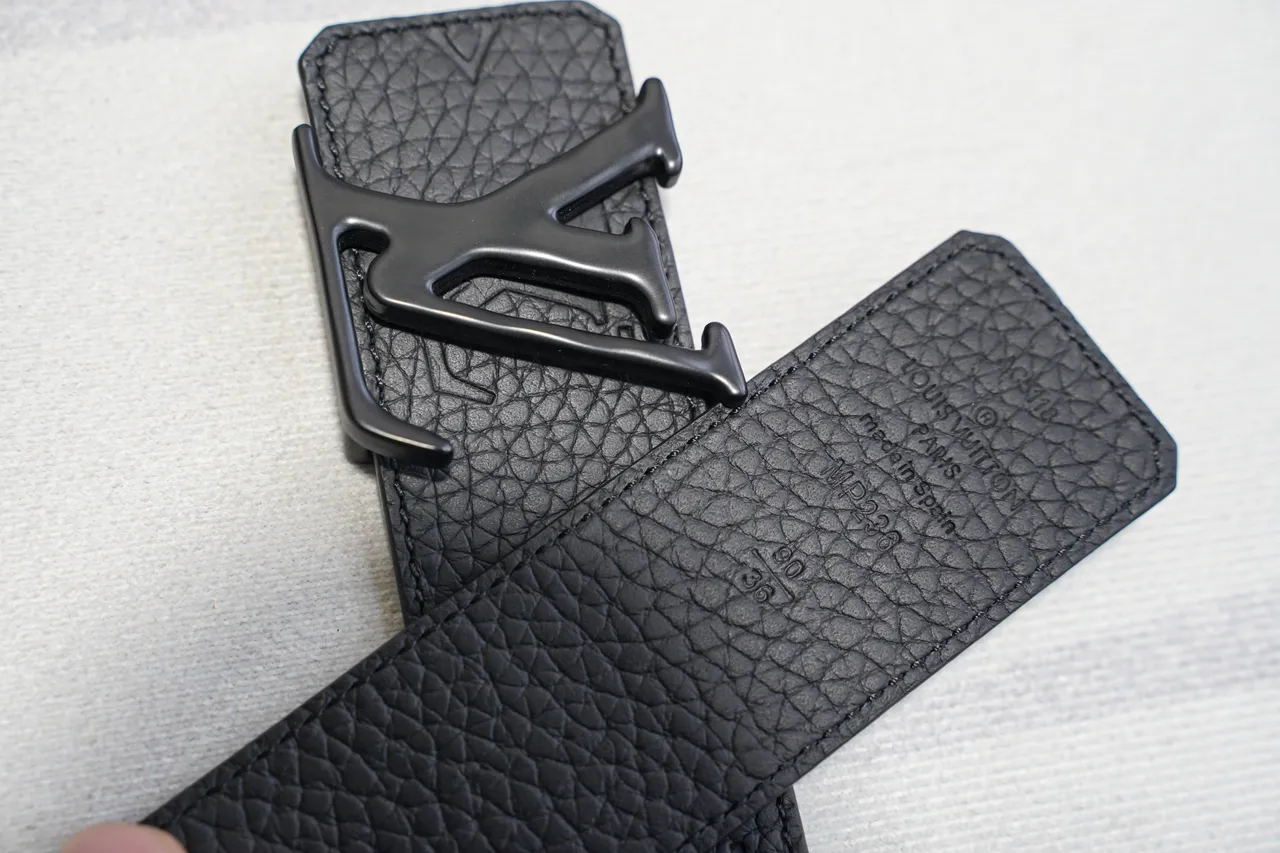 Louis Vuitton LV Turn Lock Black Grained Leather Belt 4