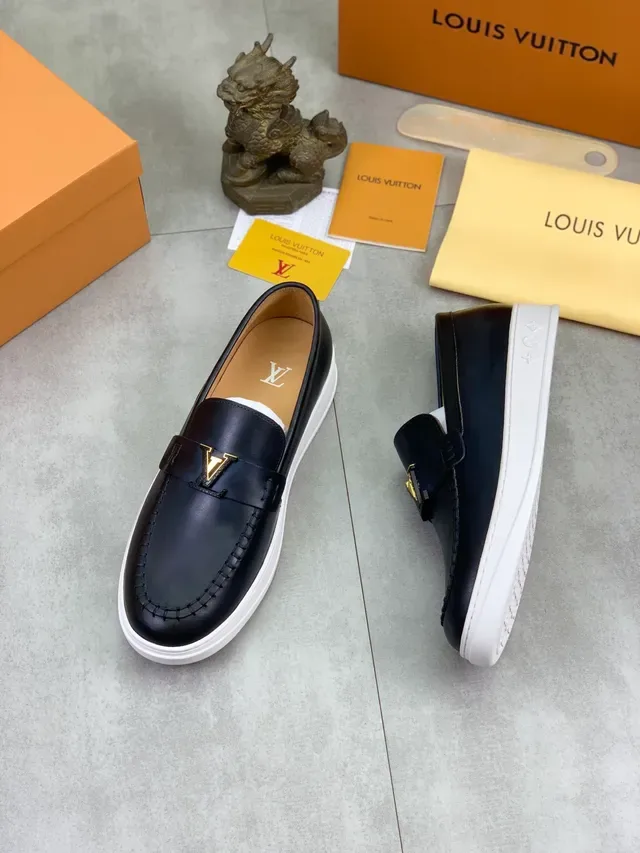 Louis Vuitton LV Twist Loafer Black White Leather Moc-Toe Stitching Loafer 5