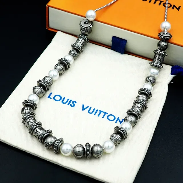 Louis Vuitton LV Whisper Beads Silver-Tone and White Beaded Necklace 10