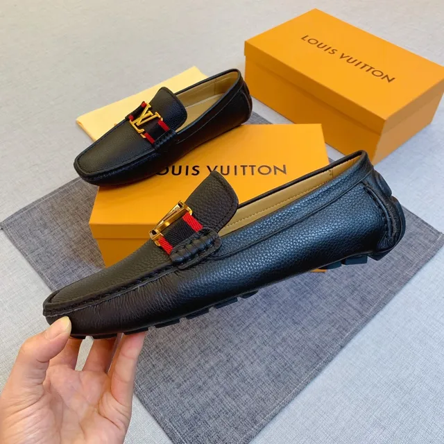 Louis Vuitton Monogram Buckle Preto Dourado Couro Granulado Mocassim 5