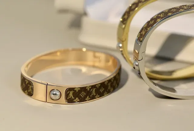 Louis Vuitton Monogram Canvas Bangle Brown Gold Hinged Inlay Bracelet 6