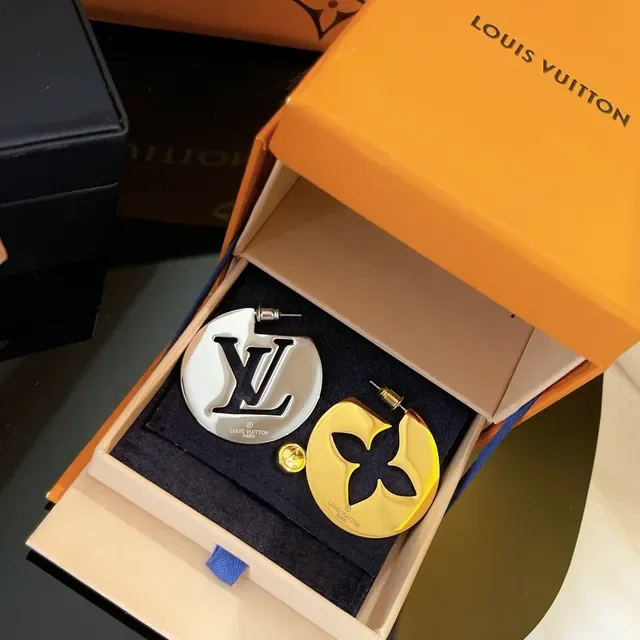 Louis Vuitton Monogram Disc Gold White Oversized Circular Earrings 4