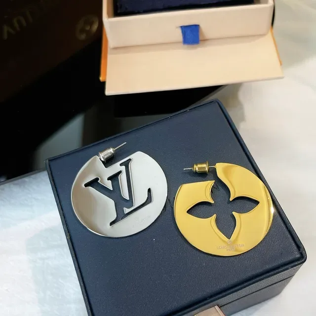 Louis Vuitton Monogram Disc Gold White Oversized Circular Earrings 5