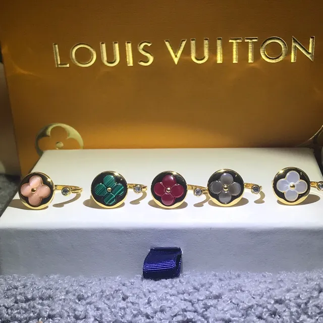 Louis Vuitton Monogram Flower Multi-Stone Gold-Tone Rings 2