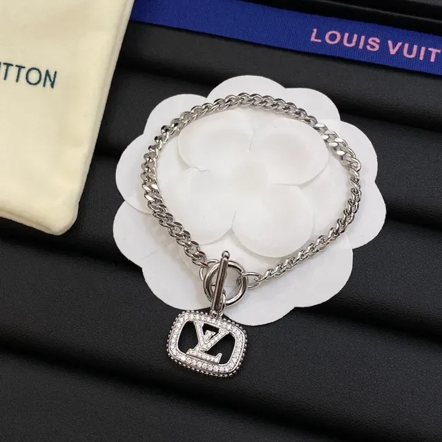 Louis Vuitton Monogram Jewelry Silver Black Curb Chain Pavé Crystal Necklace 2