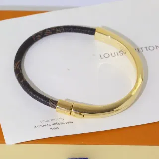 سوارة Louis Vuitton Monogram حبل جلدي ذهبي