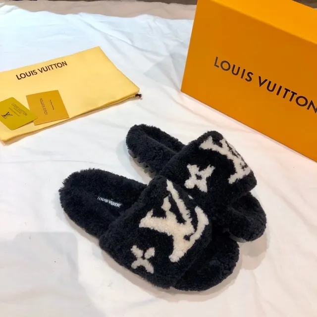 Louis Vuitton Monogram Plush Black and White Slippers 5