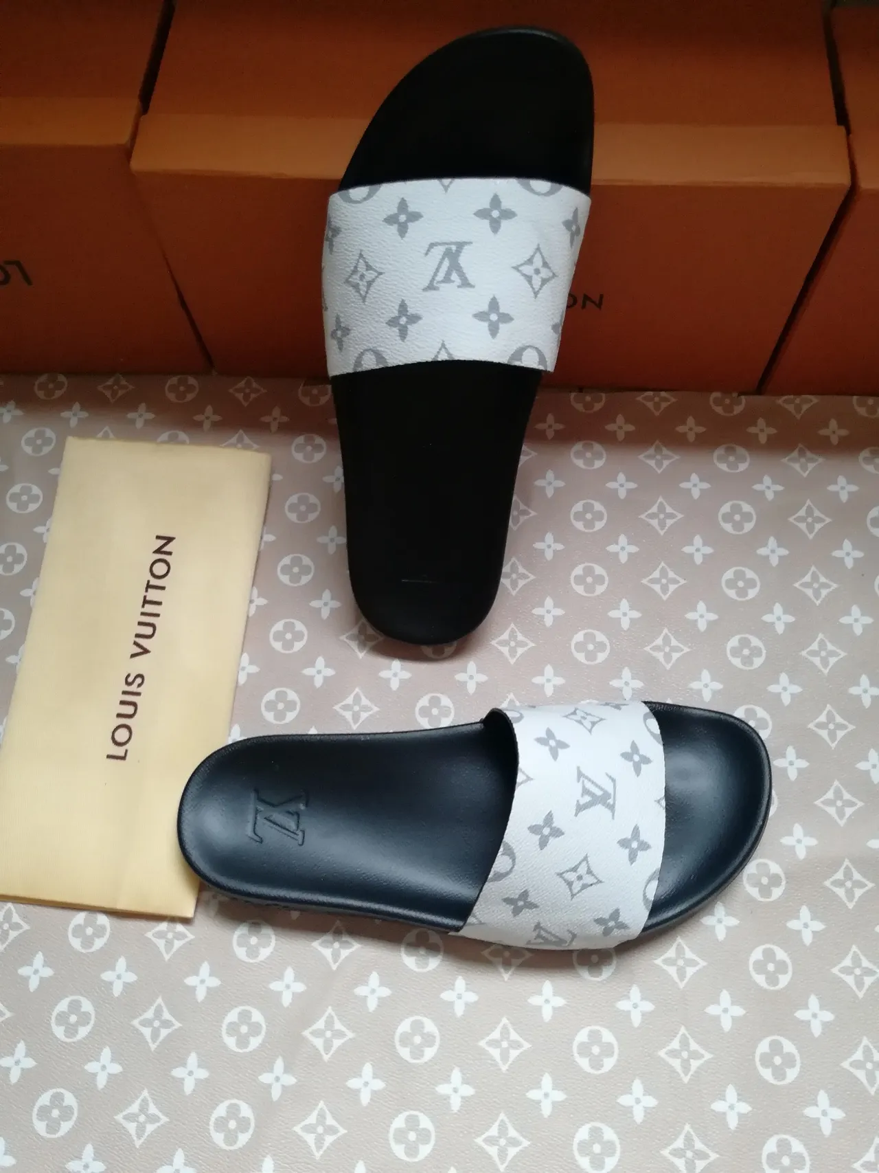 Louis Vuitton Monogram Print Strap Black Sole Slippers 4