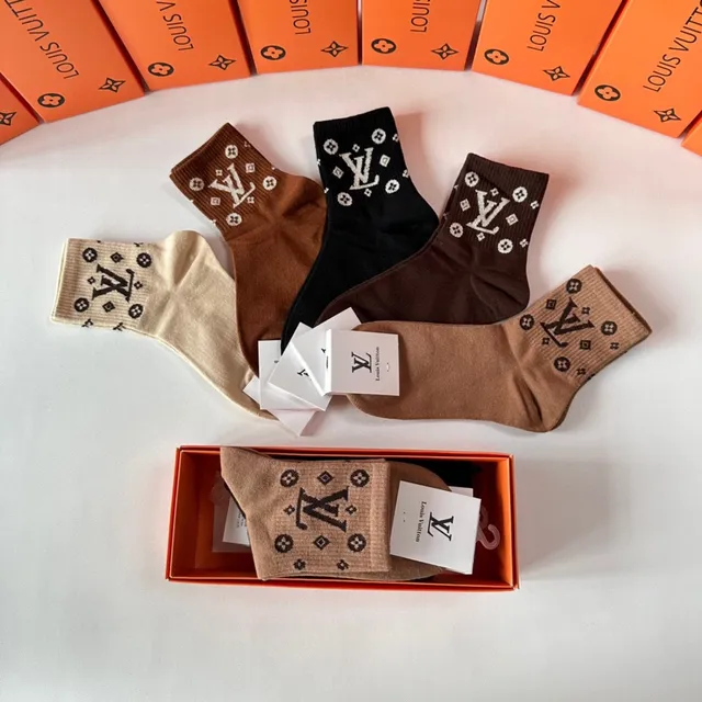 Louis Vuitton Chaussettes de cheville monogrammées 8